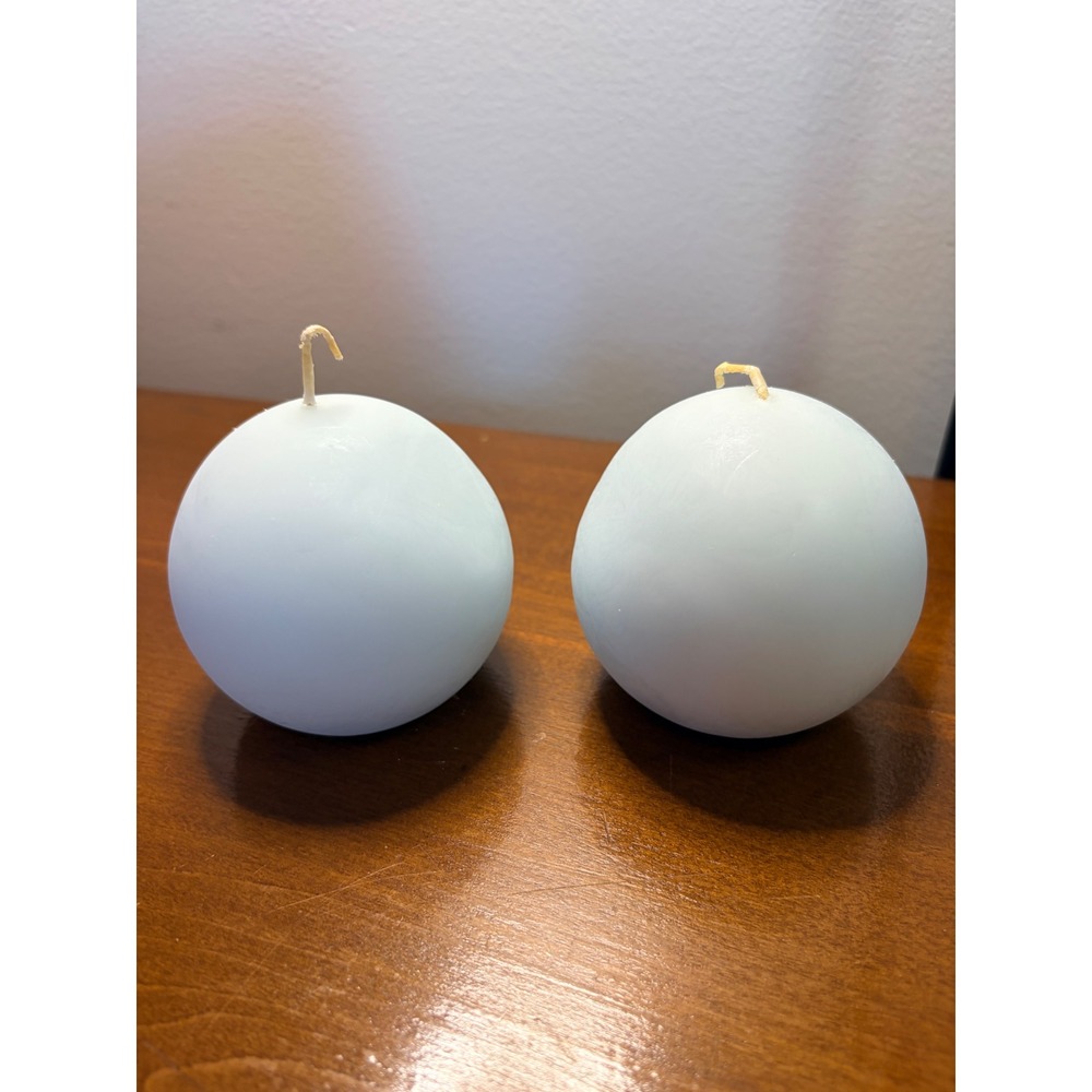 PartyLite Spring Water 3 Inch Ball‎ Candles Set of 2 Light Blue Q36611 NEW